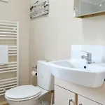 بيت للعطل Hidden Gem With Hot Tub