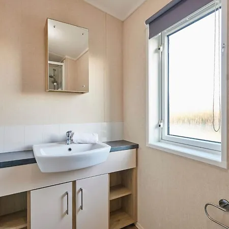 Hidden Gem With Hot Tub Malton